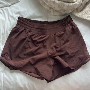 Lululemon Speedy Up Shorts Brown Size 8 NWOT